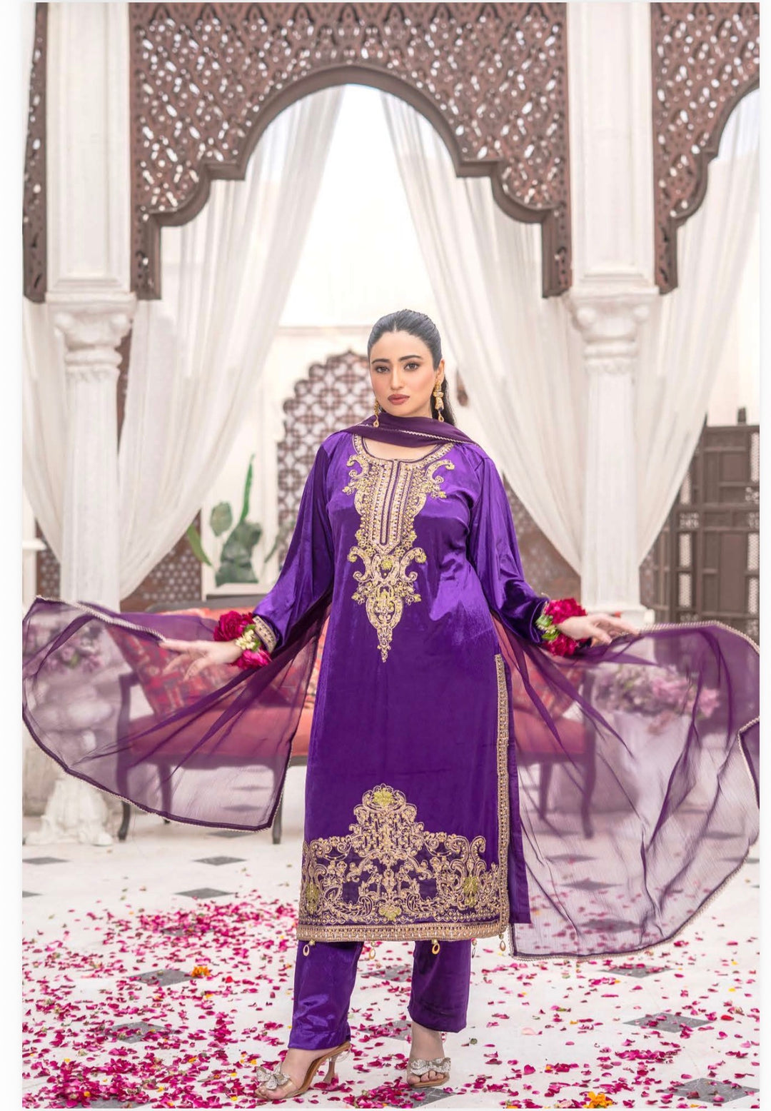 3 Pc Ready To Wear Fully Embroidered  Valvet Suit With Chiffon Dupatta - TT-51-