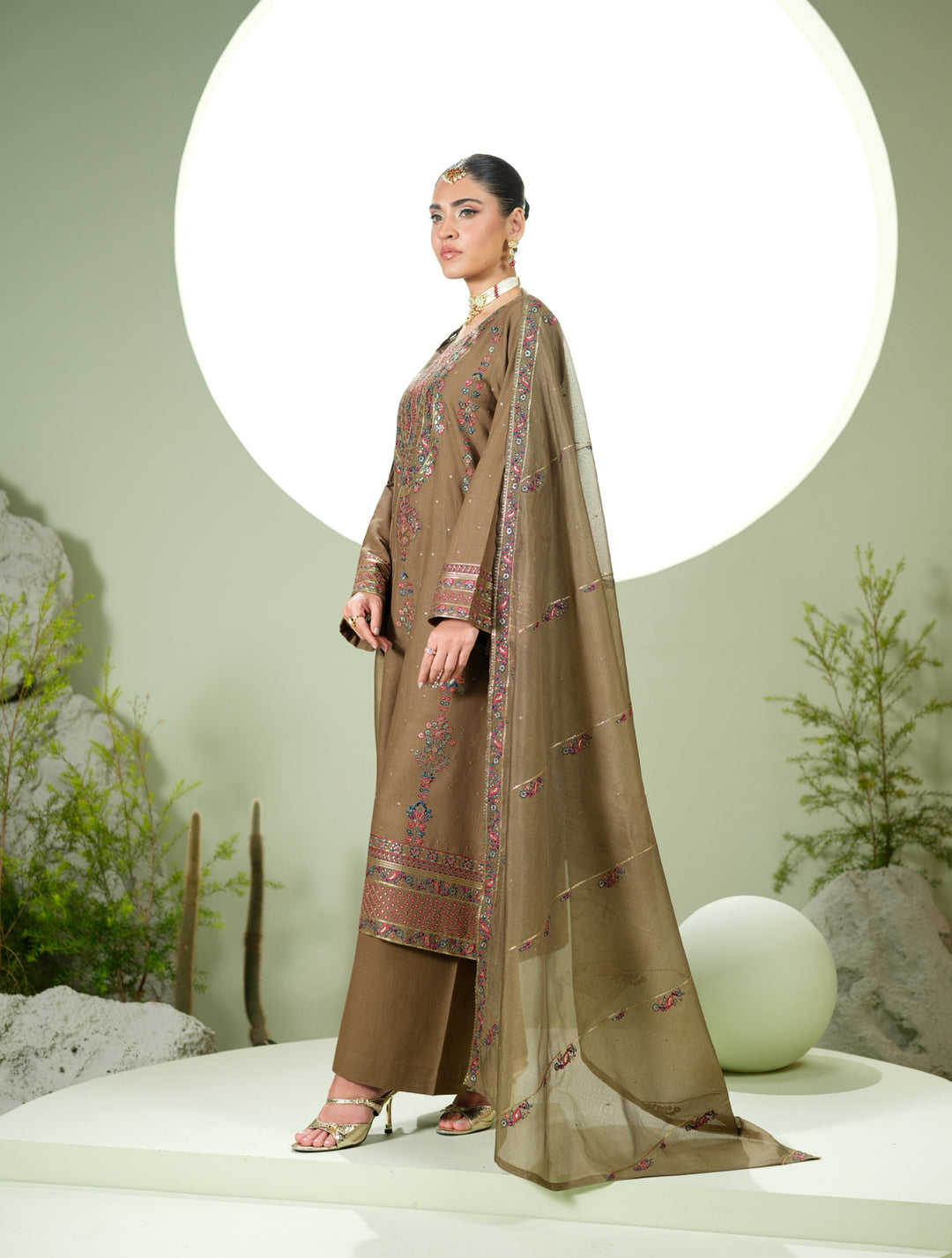3 Pc Ready To Wear Embroidered  Khaddar Suit -HE61-