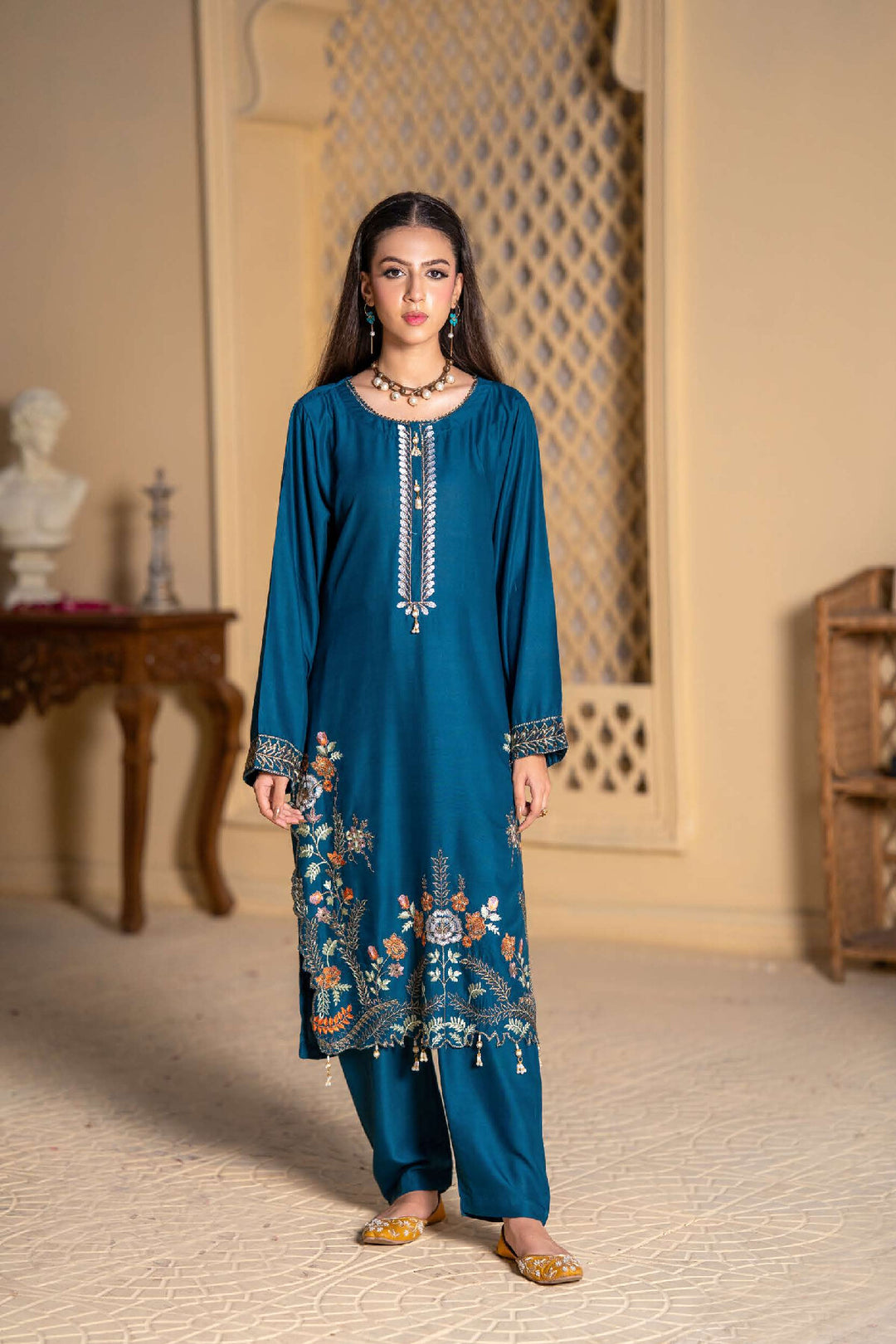 2 Piece Ready To Wear Embroidered Linen Suit -TT-16