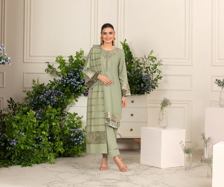 Branded 3 Pc Ready To Wear Suit -Dhanak  Suit (Winter Collection)