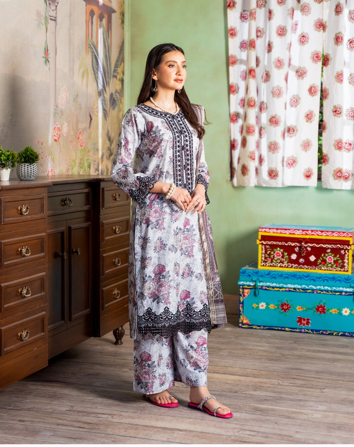 3 Piece Ready To Wear Suit