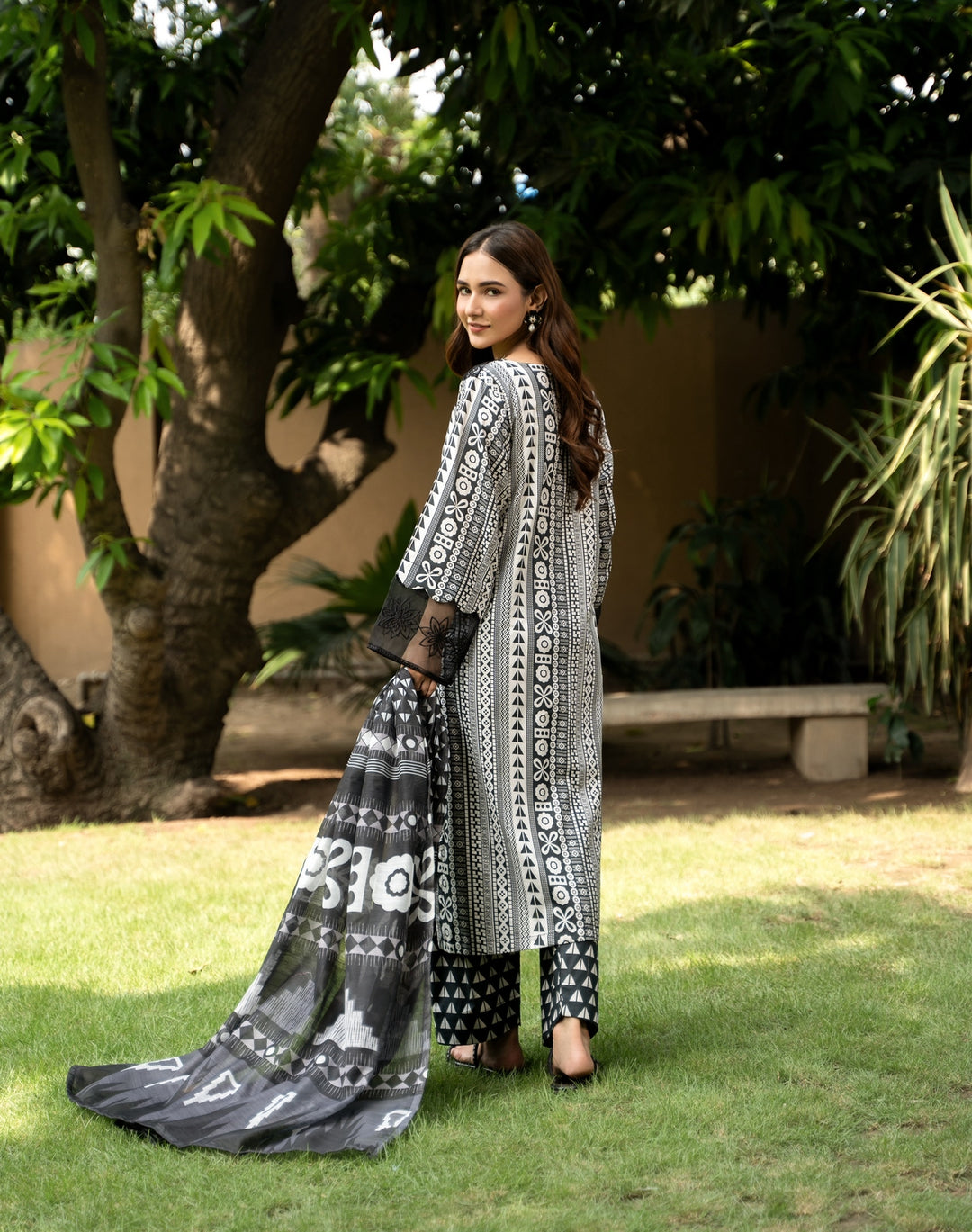 Branded  3 Piece  Ready To Wear Suit -Lawn Suit