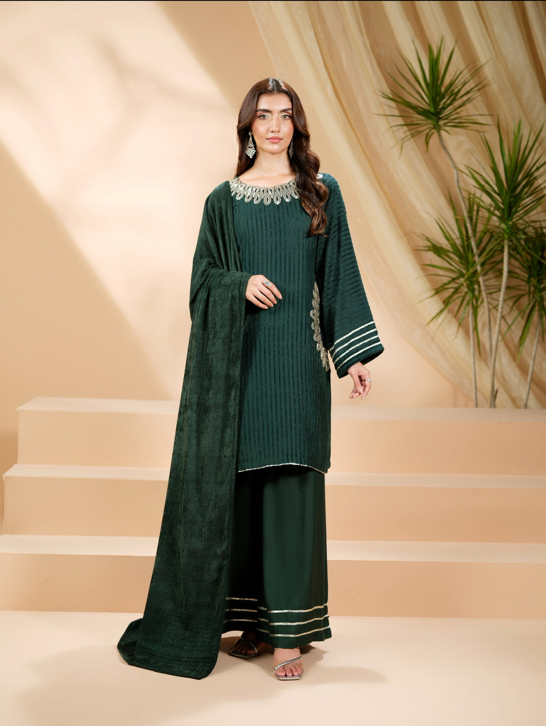 3 Pc Ready To Wear Embroidered  Pashmina Velvet Suit -HE63-
