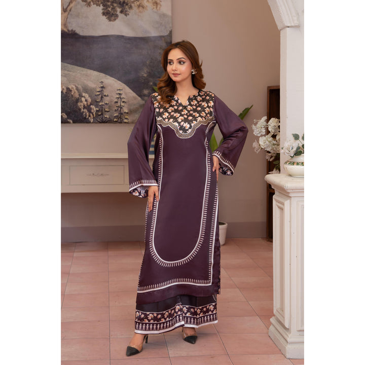 Ready To  Wear Suit (Farshi Shalwar)