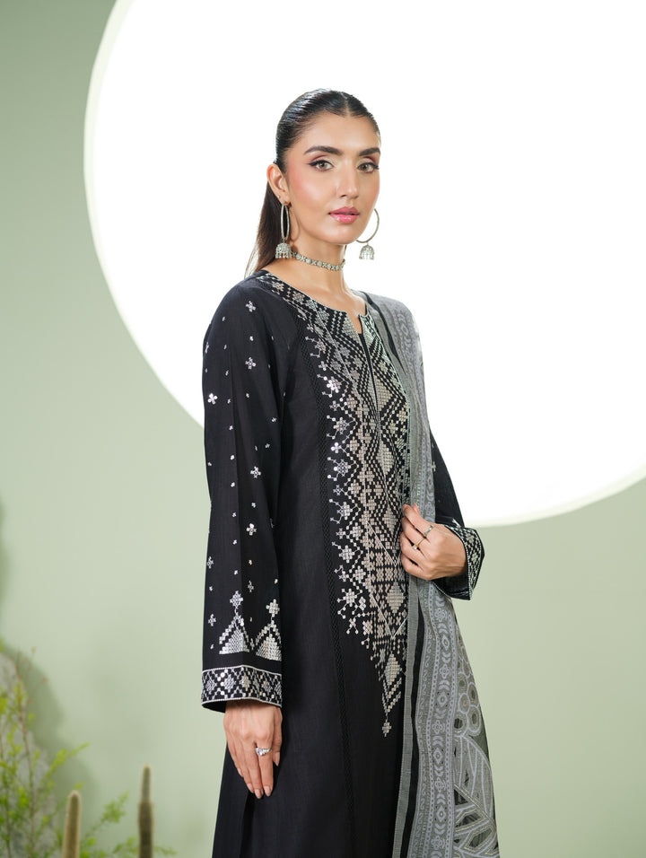 3 Pc Ready To Wear Embroidered  Khaddar Suit -HE62-