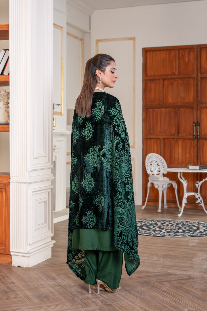 3 Piece Ready To Wear Embroidered Linen Suit With Plachi  Shawl -TT-12-
