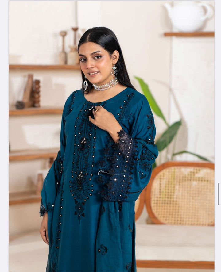 New 3 Piece Ready To Wear -Embroidered  Linen Suit-- RR103-