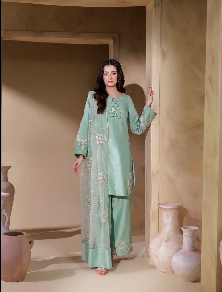 New Branded 3 PC Ready To Wear  Viscose  Embroidered Suit- HE22-