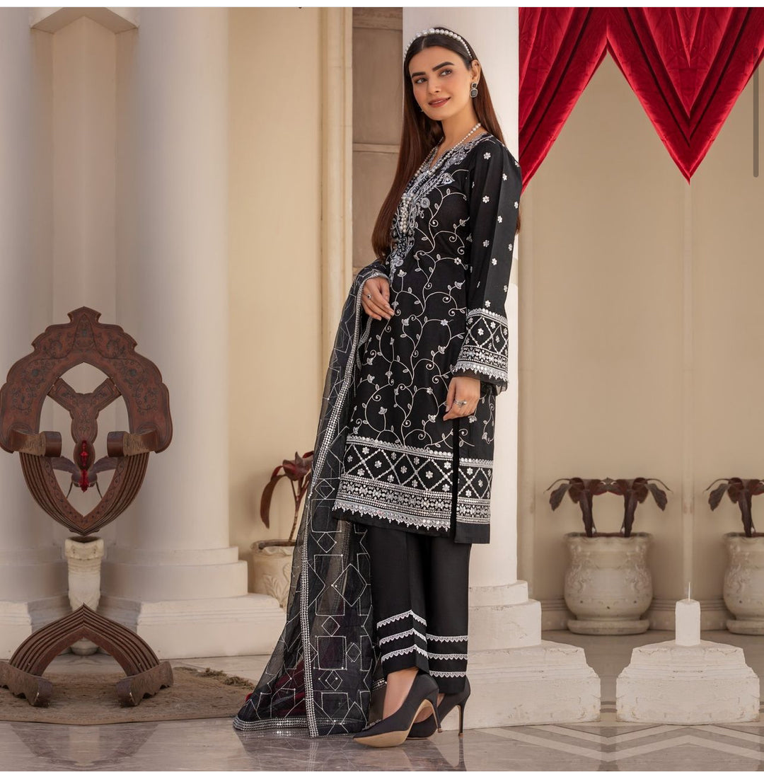 3 Piece Ready To Wear Suit