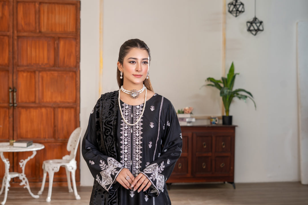 3 Piece Ready To Wear Embroidered Linen Suit With Plachi  Shawl -TT-11-