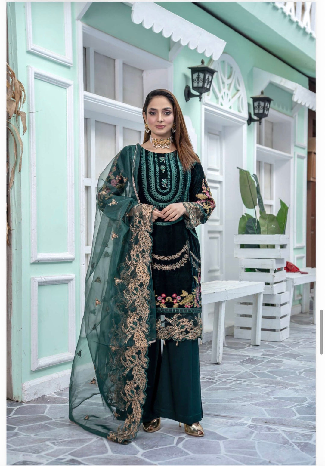 Branded 3 Pc Ready To Wear Velvet Suit - High Quality Suit - TT-33-