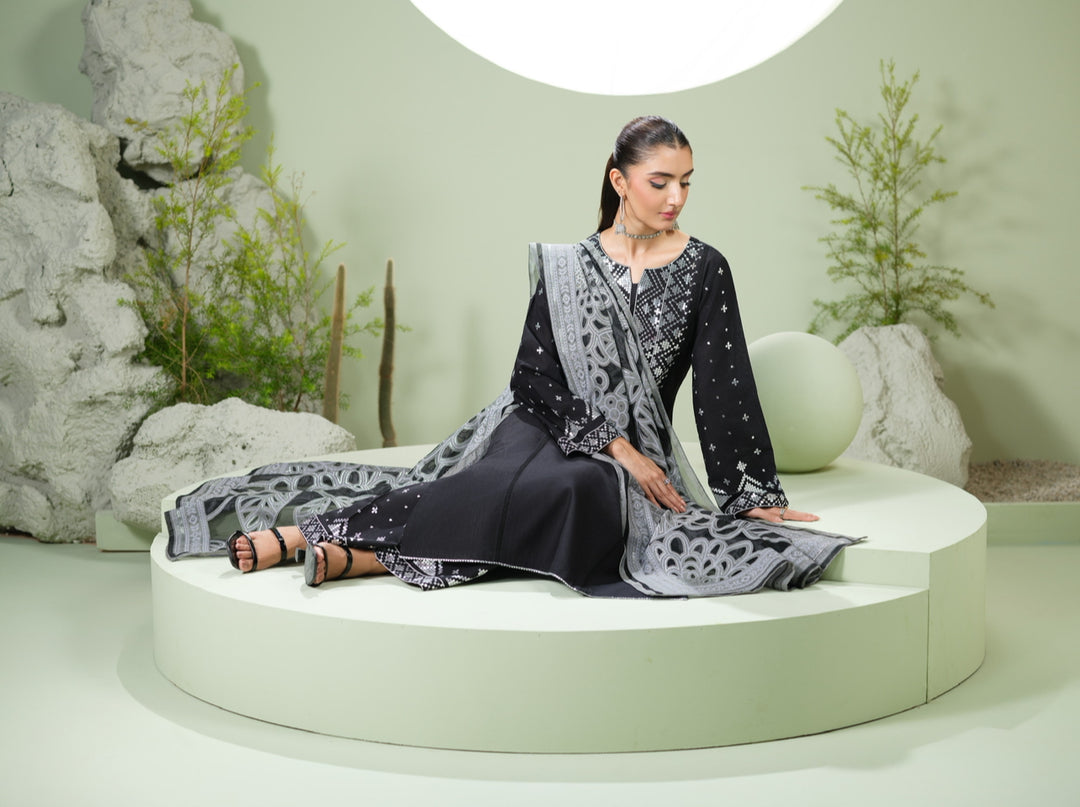 3 Pc Ready To Wear Embroidered  Khaddar Suit -HE62-