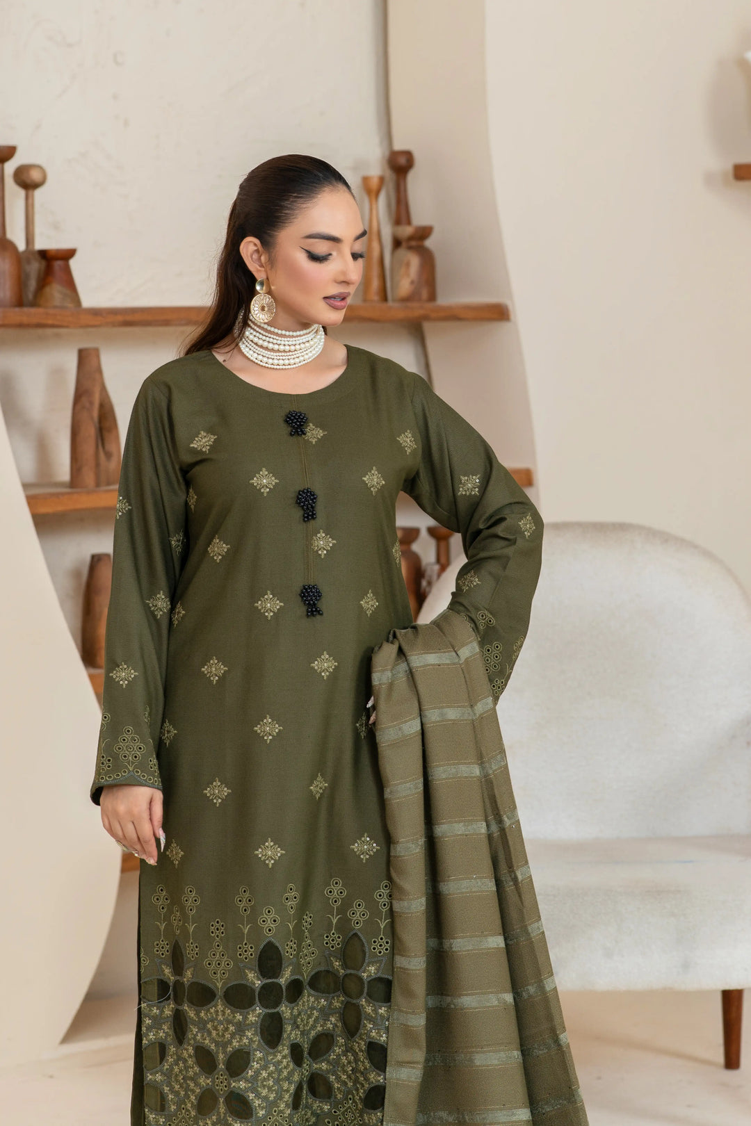 3 Piece Ready To Wear Dhanak Embroidered Suit -TT-103-