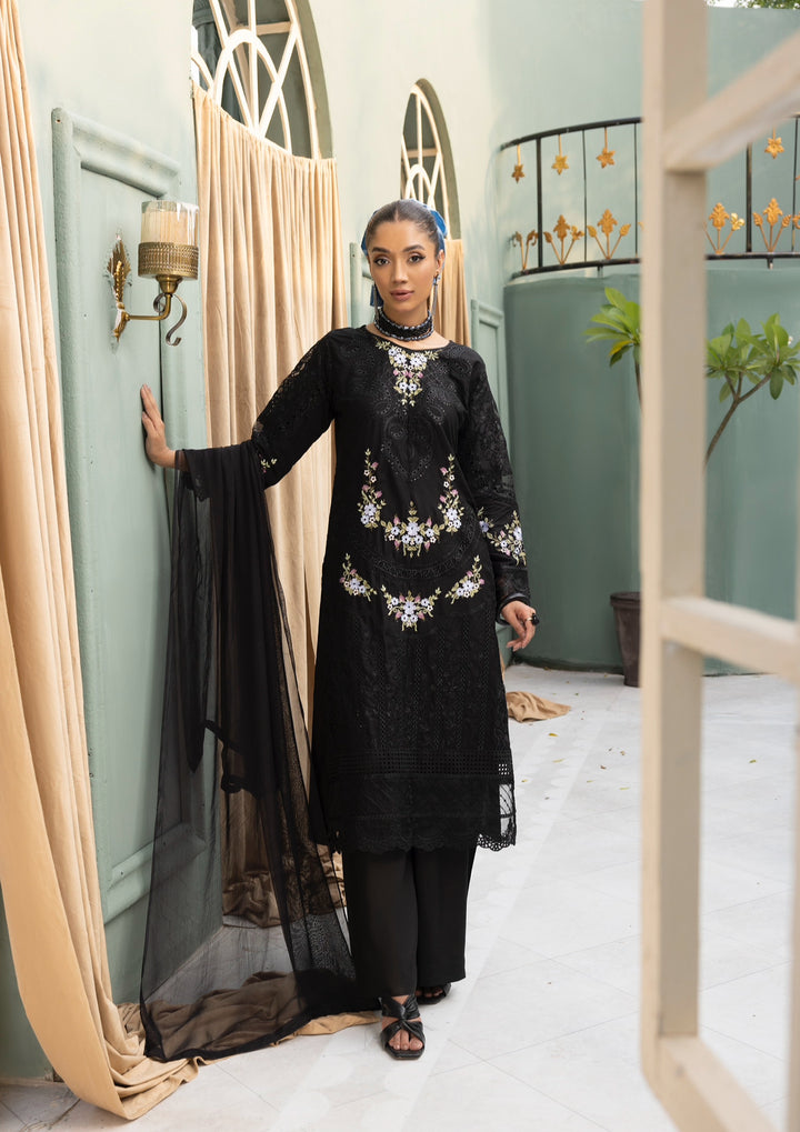 Branded 3 Pc Ready To Wear Suit - Chicken Kari Embroidered Suit (Winter Collection)