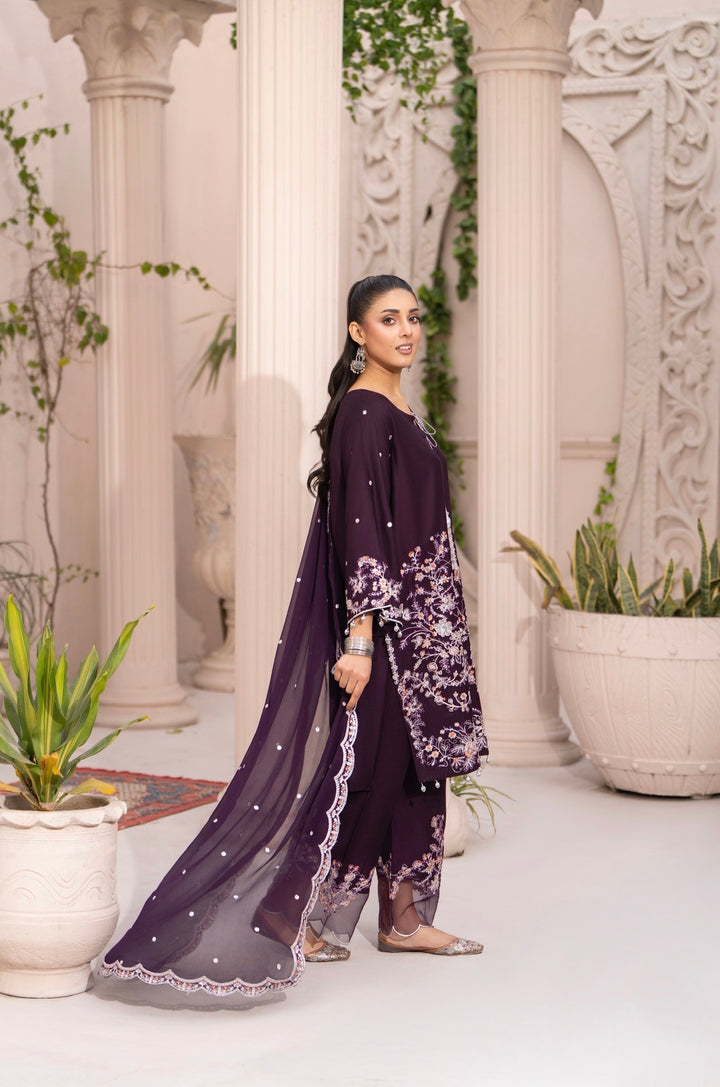 New 3 Pc Ready To Wear Embroidered Suit -Eid Collection  2026 - Raniya.H -RA94