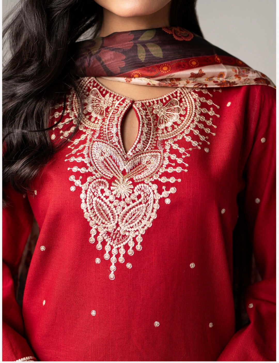 ✨ Elegant Embroidered 3-Piece Suit – Premium Sub Cotton Fabric 
Eid Collection  2026 - Raniya.H -RA71l