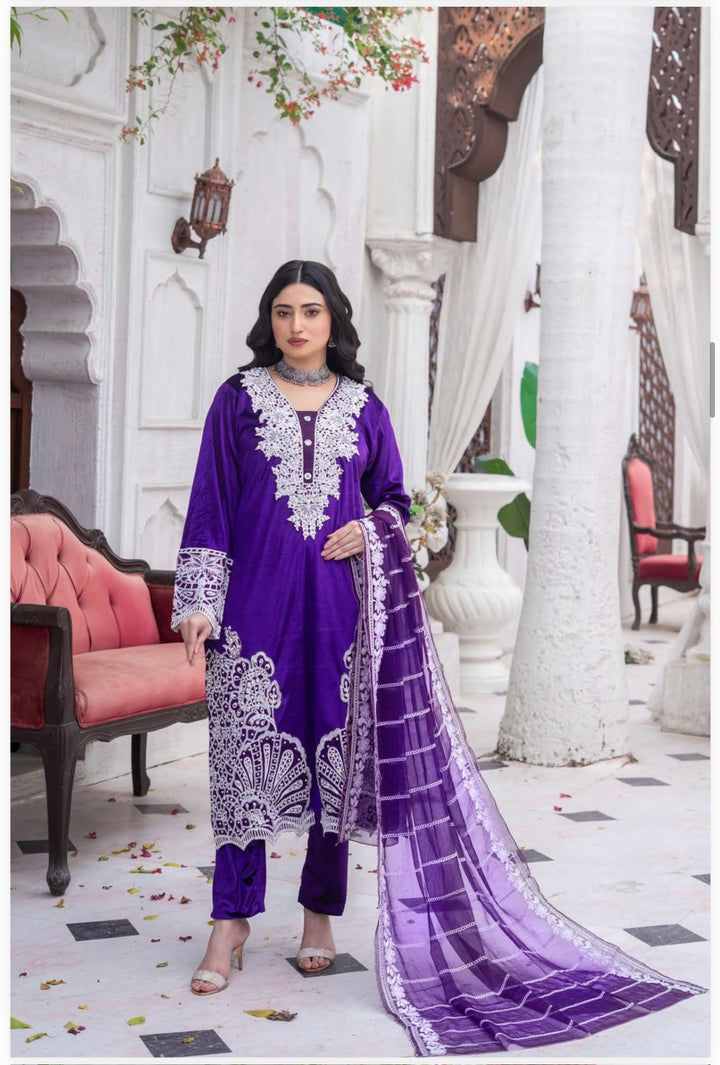 3 Pc Ready To Wear Fully Embroidered Valvet   Suit With Chiffon Duppata  - TT-03-