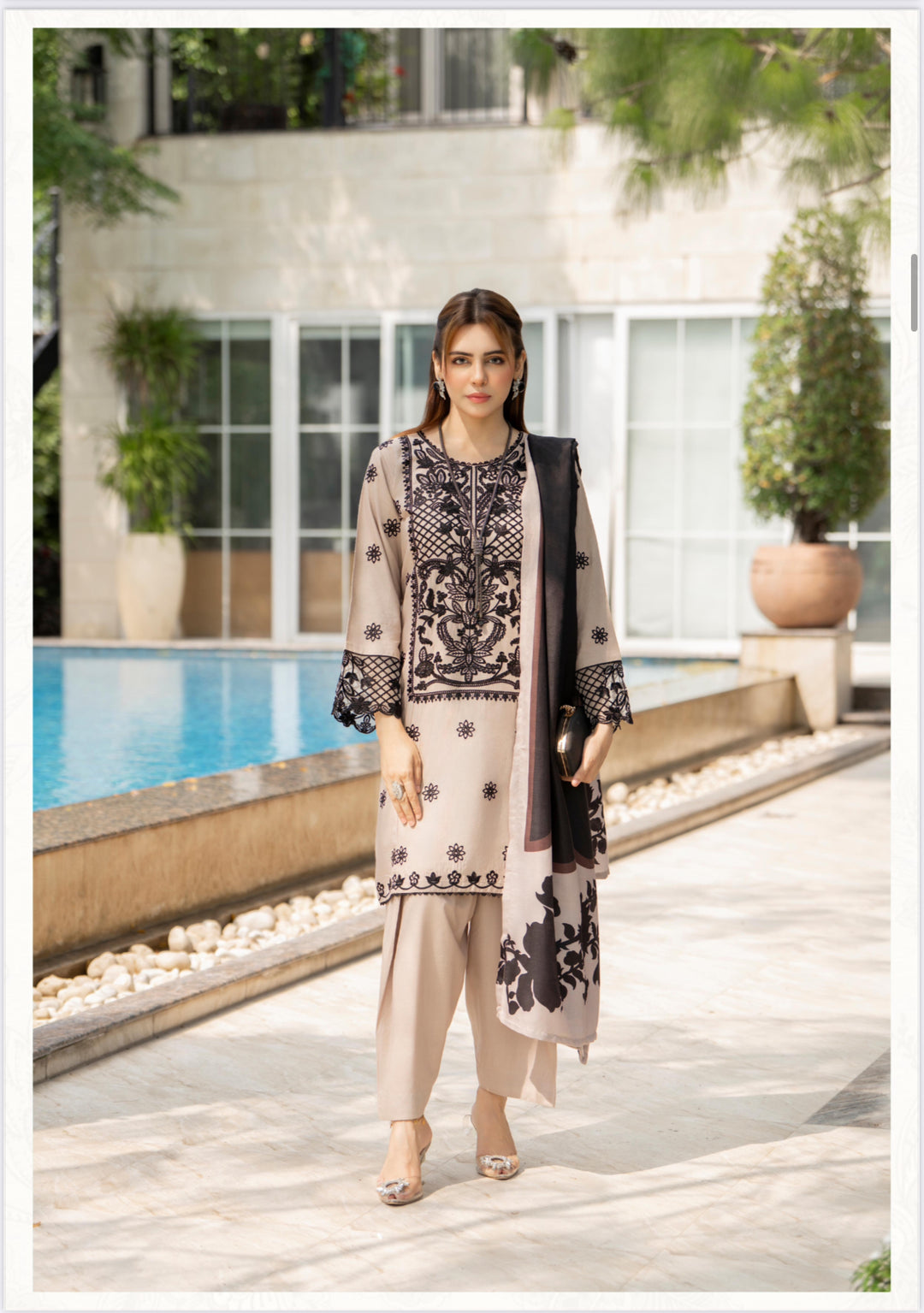 3 Pc Ready To Wear -Fully Embroidered Linen Suit -Raniya.H -RA-113-